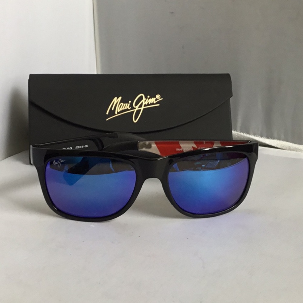 Maui Jim KAHI Square-Frame Polarized Sunglasses .